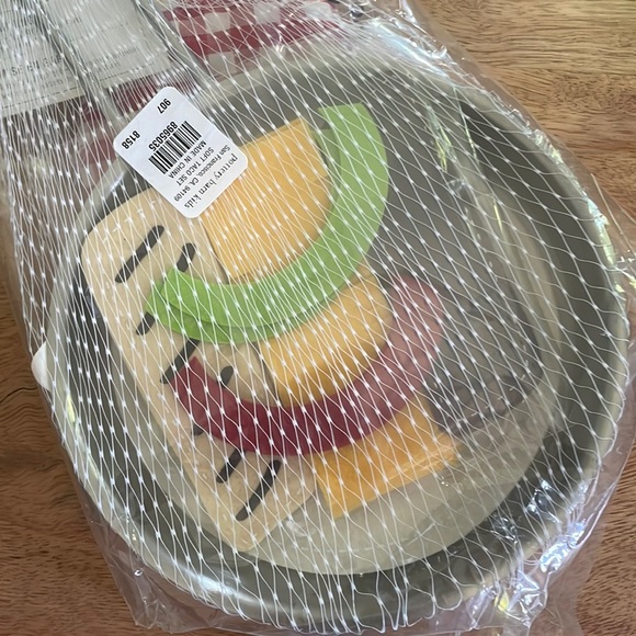 Pottery Barn Kids SOFT TACO COOKING SET - Picture 3 of 8